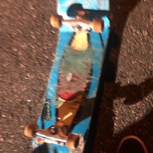 Meet your Posher, Max